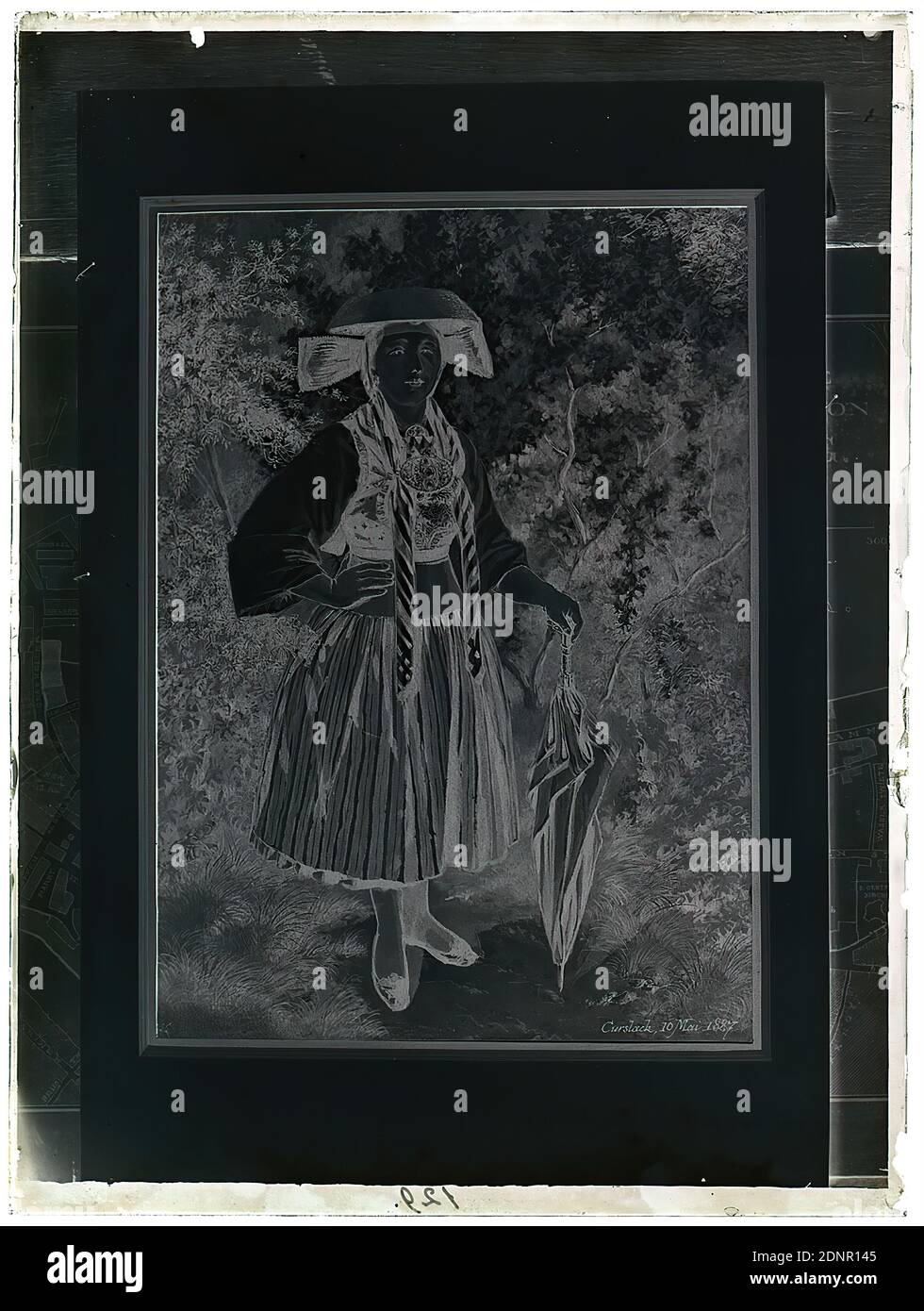 Wilhelm Weimar, Vierländerin (aquarelle), négatif en verre, négatif noir et blanc, total: Hauteur: 23.8 cm; largeur: 17.8 cm, numéroté: u.: À l'encre noire: 129, U. r.: En reproduction originale U. R. daté: Curlock, 10 mai 1887, portrait intégral, costume national, costume régional, peinture, pays, région Banque D'Images