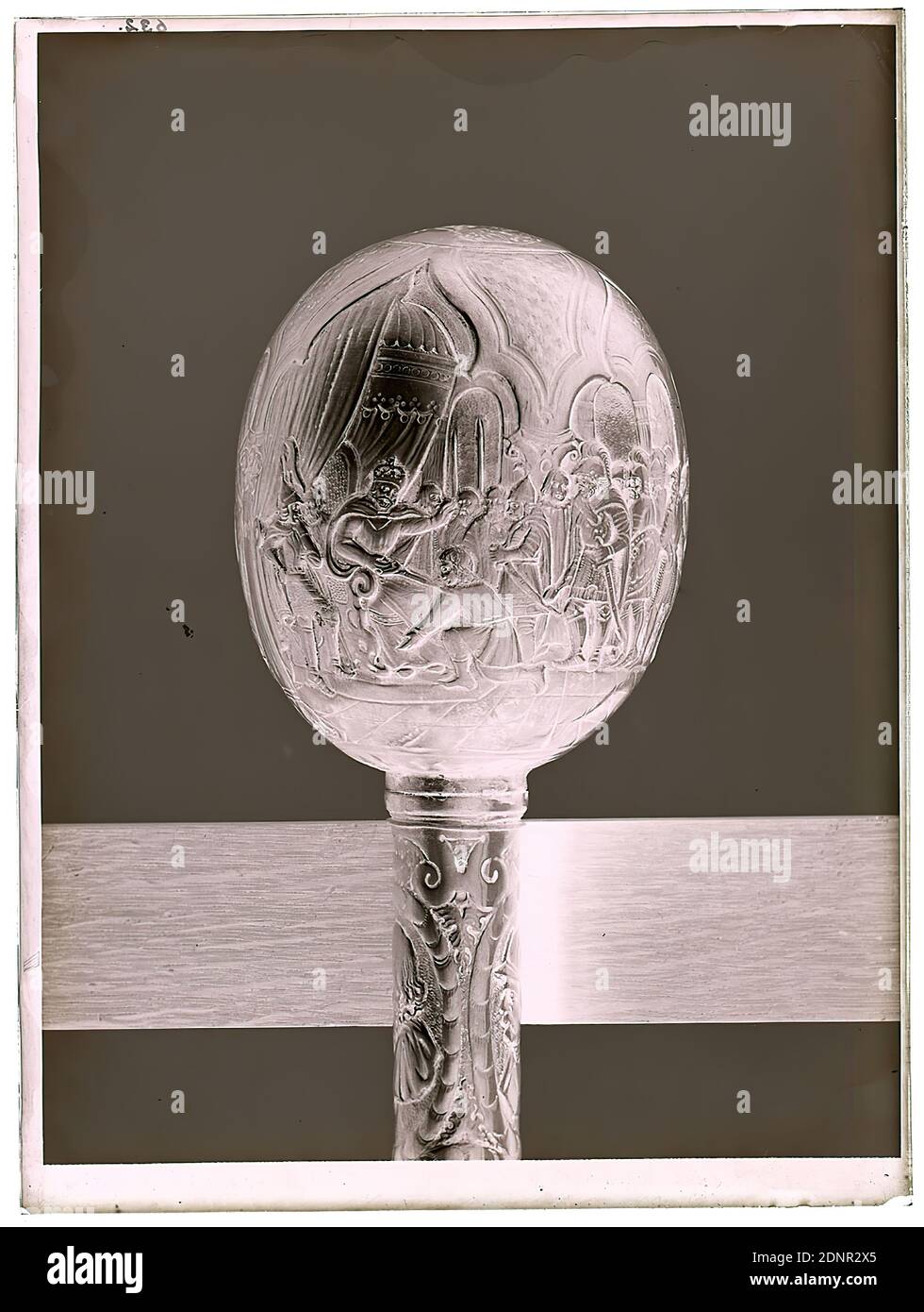 Wilhelm Weimar, négatif en verre, négatif noir et blanc, total: Hauteur: 23.8 cm; largeur: 17.8 cm, numéroté: Haut gauche. : à l'encre noire : 632, arnaque, personnel de la règle, roi, événement historique, situation, travail des arts appliqués (métaux), art et artisanat, art et artisanat, design industriel Banque D'Images