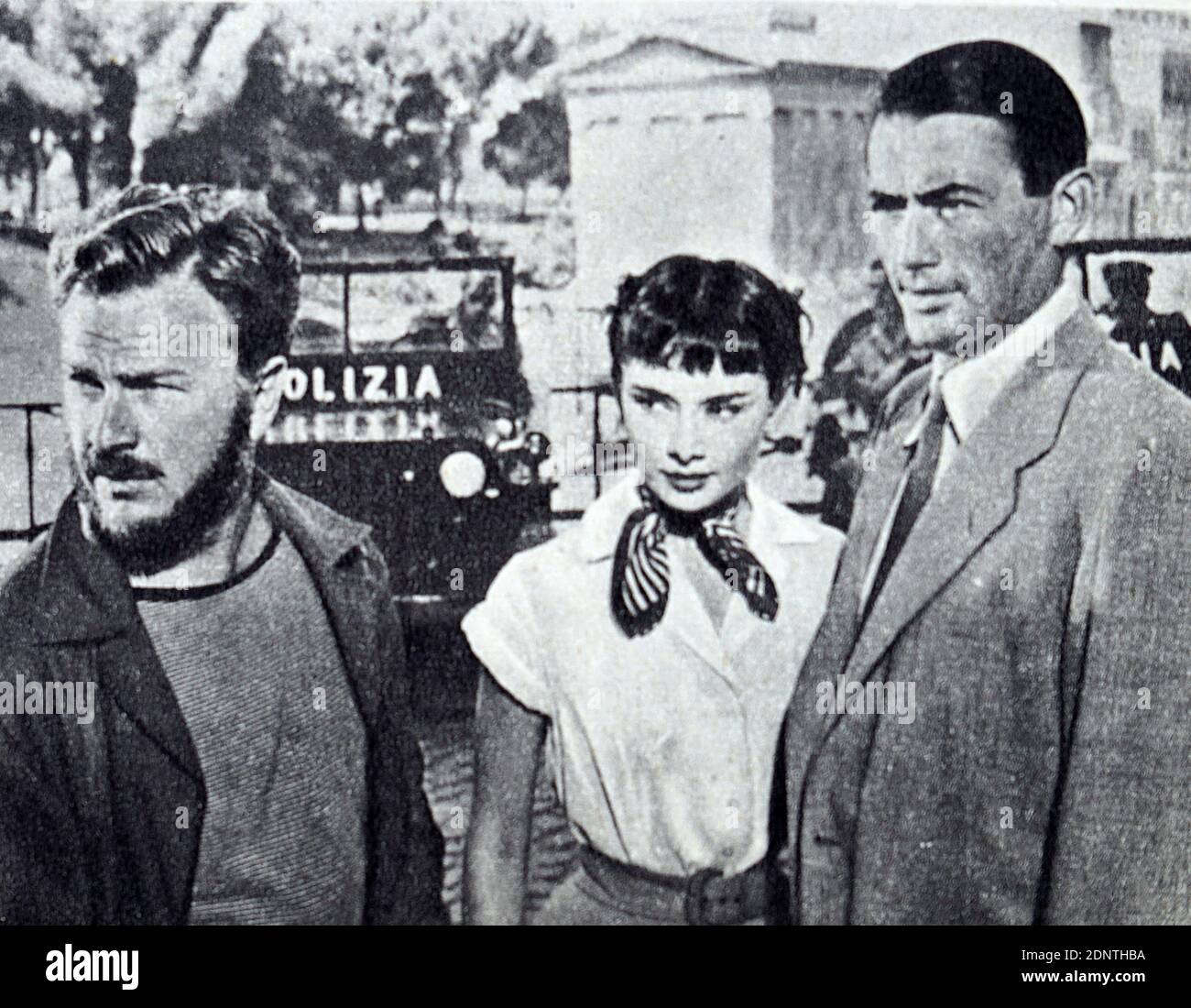 Photo d'Audrey Hepburn (1929-1993), Eddie Albert (1906-2005) et Gregory Peck (1906-2005) de 'Roman Holiday'. Banque D'Images