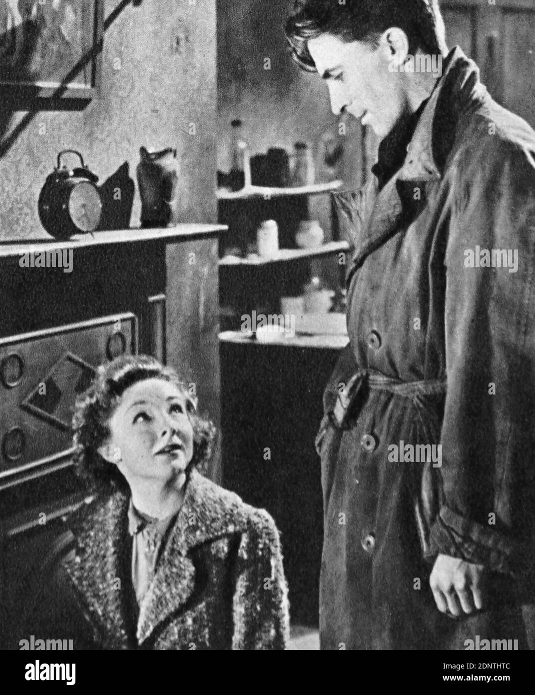 Film encore de 'train of Eventss' avec Valerie Hobson, Peter Finch, John Clements et John Gregson. Banque D'Images