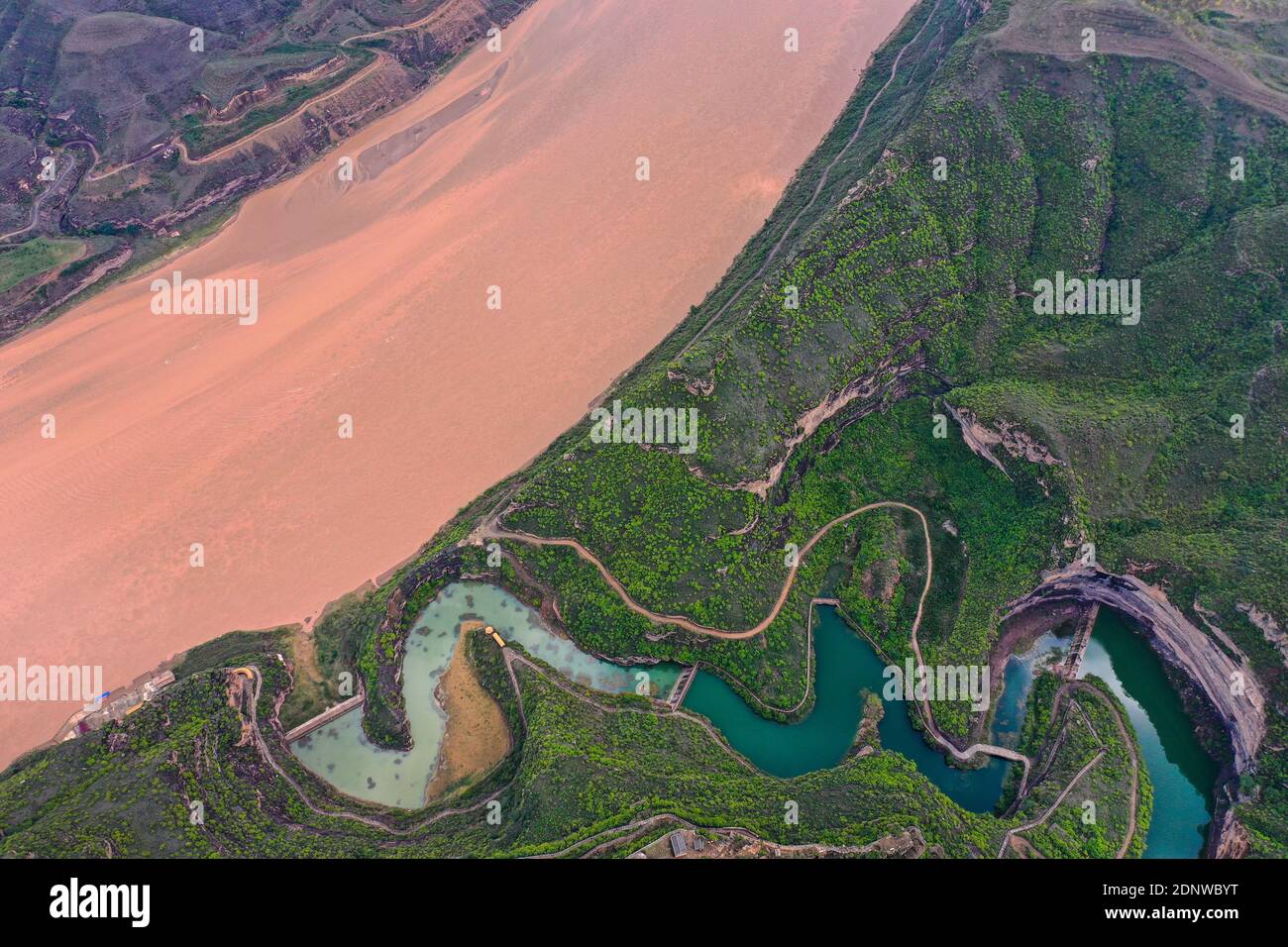 Loess plateau river Banque de photographies et d’images à haute