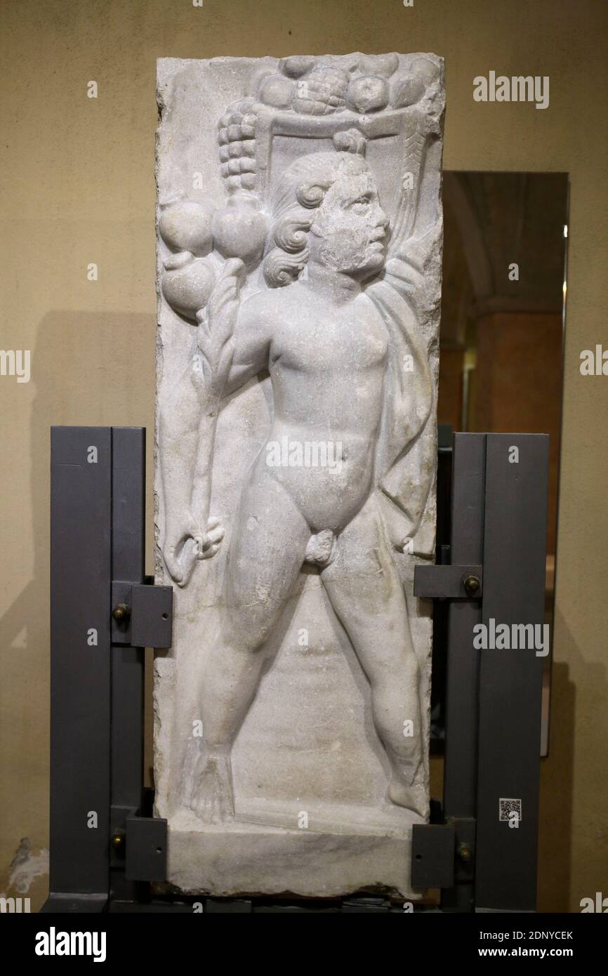 Italie Emilia Romagna Parme - musée diocésain - fragment de Un sarcophage romain avec Erote Banque D'Images