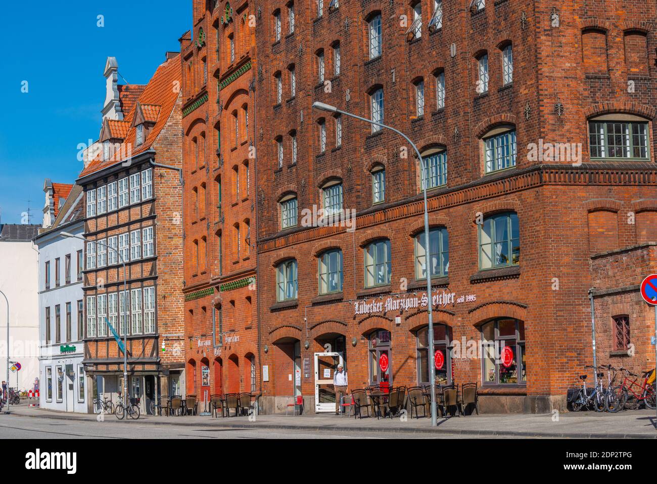 Le Lübeck Maripan Storehouse depuis 1995 ou Lübecker marzipan Speicher seit 1995, ville hanséatique de Lübeck, Schleswig-Holstein, Allemagne du Nord, Europe Banque D'Images