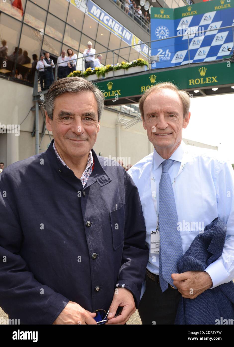 François Fillon et Jean-Claude Killy postent pendentif la 83f édition des 24 heures du Mans, France, 13 juin 2015. Photo de Guy Durand/ABACAPRESS.COM Banque D'Images