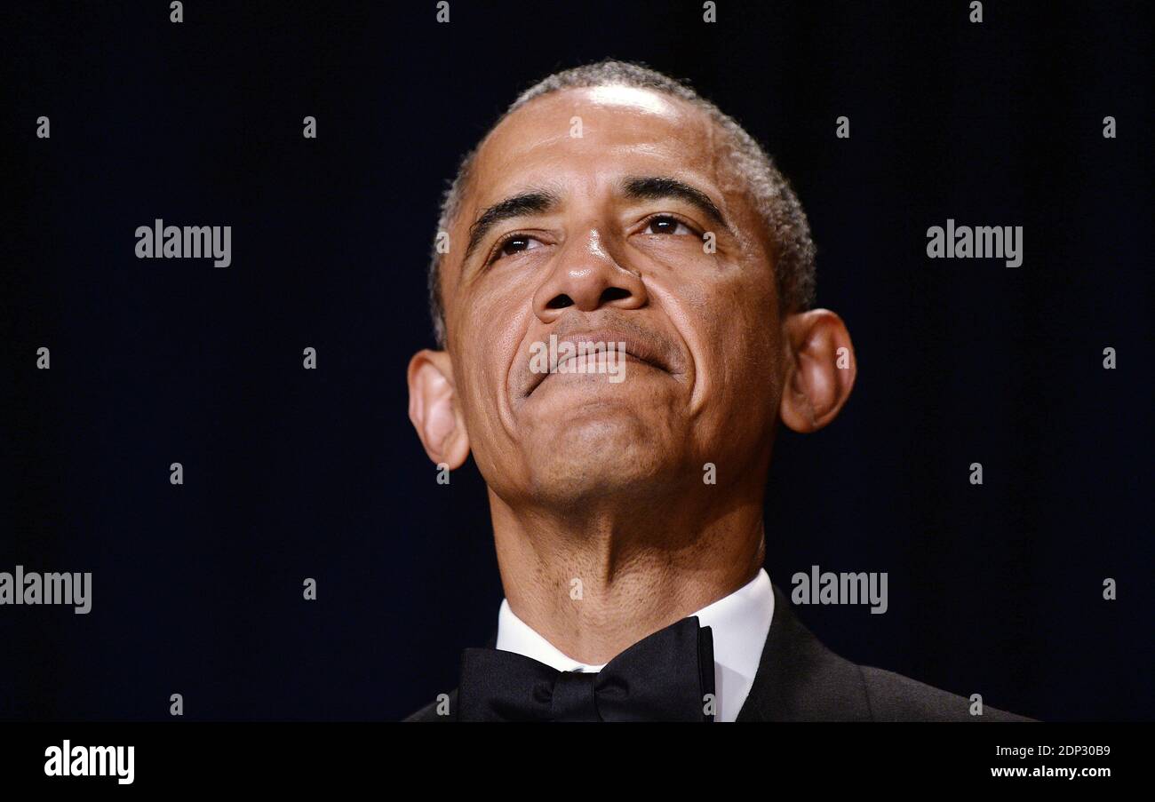 LE président AMÉRICAIN Barack Obama s'exprime au Gala annuel de l'Association des correspondants de la Maison Blanche à l'hôtel Hilton de Washington le 25 avril 2015 à Washington, DC, USA. Le dîner est un événement annuel auquel assistent des journalistes, des politiciens et des célébrités. Photo par Olivier Douliery/ABACAPRESS.COM Banque D'Images