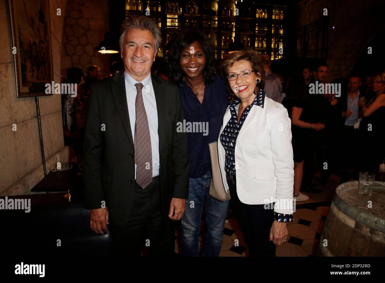 Exclusif - Kareen Guiock, Jean-Pierre et Edith Cayard (PDG de Saint James)  participant à la fête du 250e anniversaire de Saint James qui s'est tenue à  Faust à Paris, France, le 27