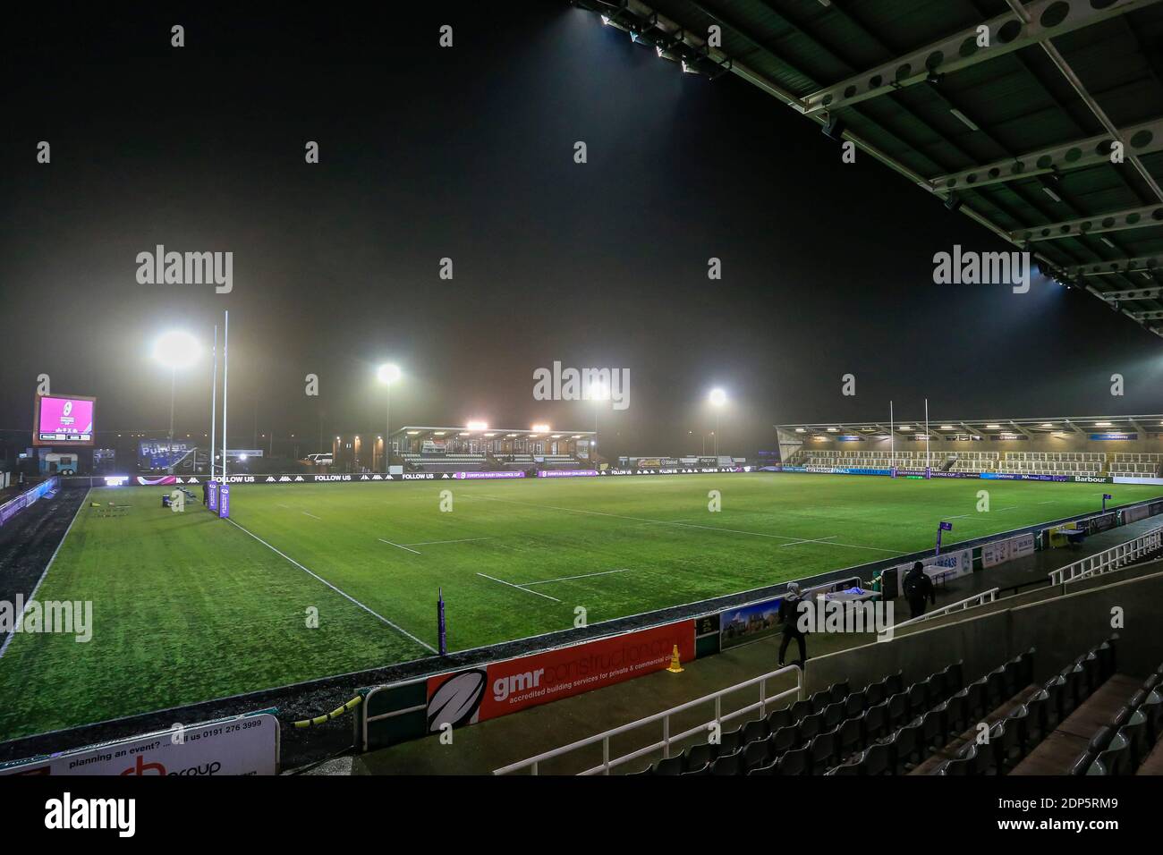 Vue générale sur le stade de Kingston Park, stade des Newcastle Falcons Banque D'Images