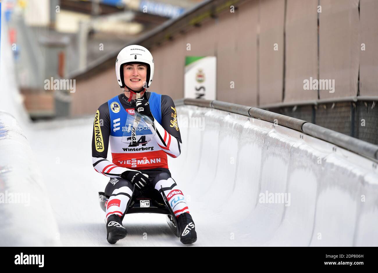 Équipe nationale sur luge 2016-2017 - Hockey Canada Équipe nationale sur luge 2016-2017 - Hockey Canada
