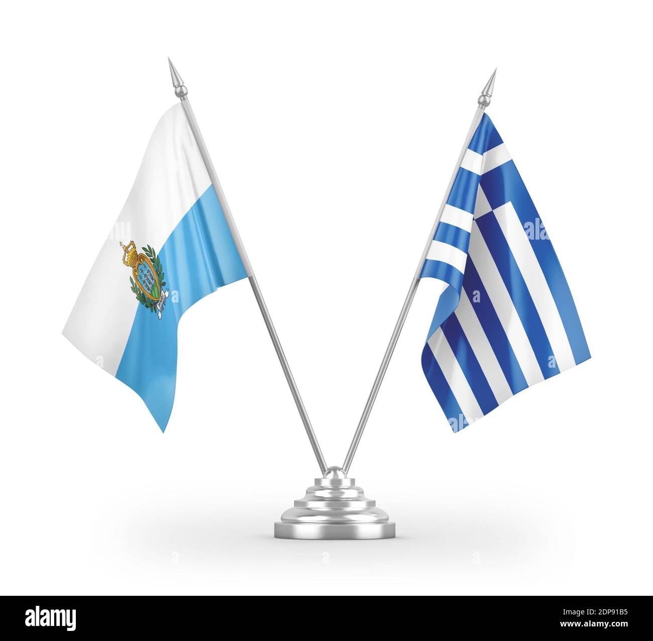Drapeaux de table Grèce et Saint-Marin isolés sur 3D blanc rendu Banque D'Images