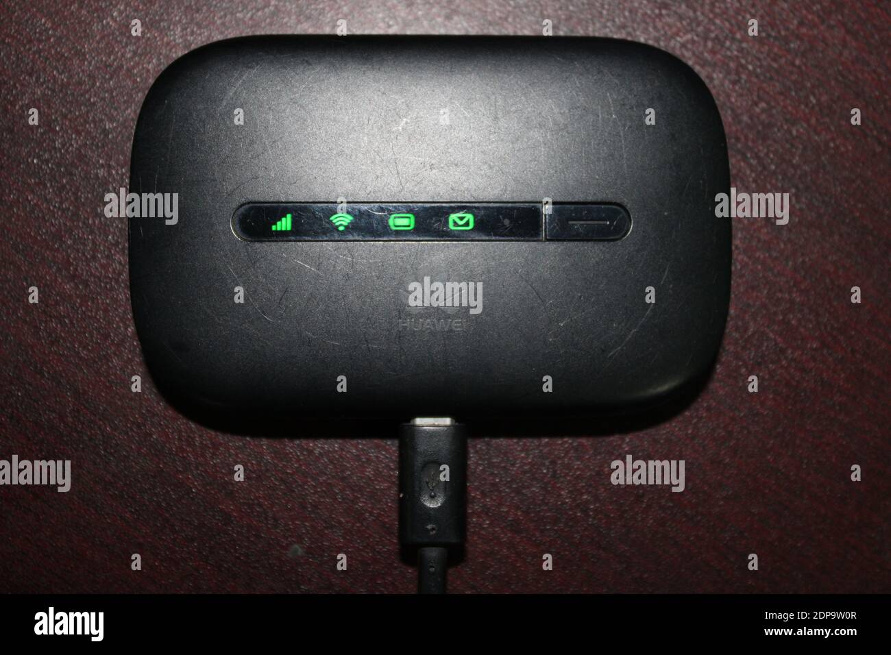 Appareil de capture de photos avec routeur Wi-Fi de poche à Dhaka, au  Bangladesh Photo Stock - Alamy