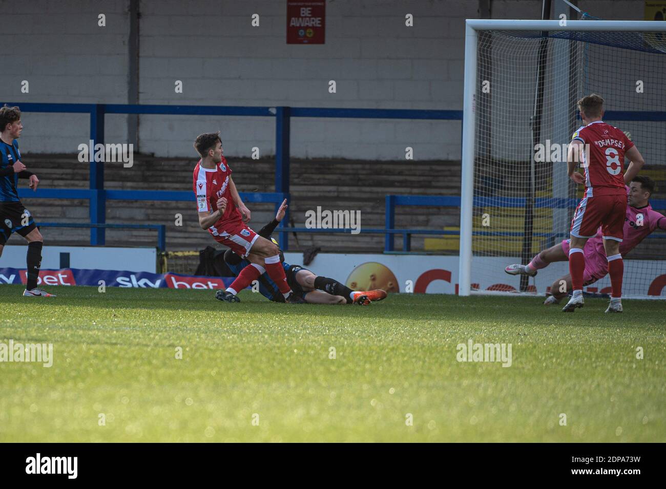 ROCHDALE, ANGLETERRE. 19 DÉCEMBRE Alex MacDonald du FC Gillingham marque le but d'ouverture lors du match Sky Bet League 1 entre Rochdale et Gillingham au stade Spotland, à Rochdale, le samedi 19 décembre 2020. (Crédit : Ian Charles | MI News) Banque D'Images