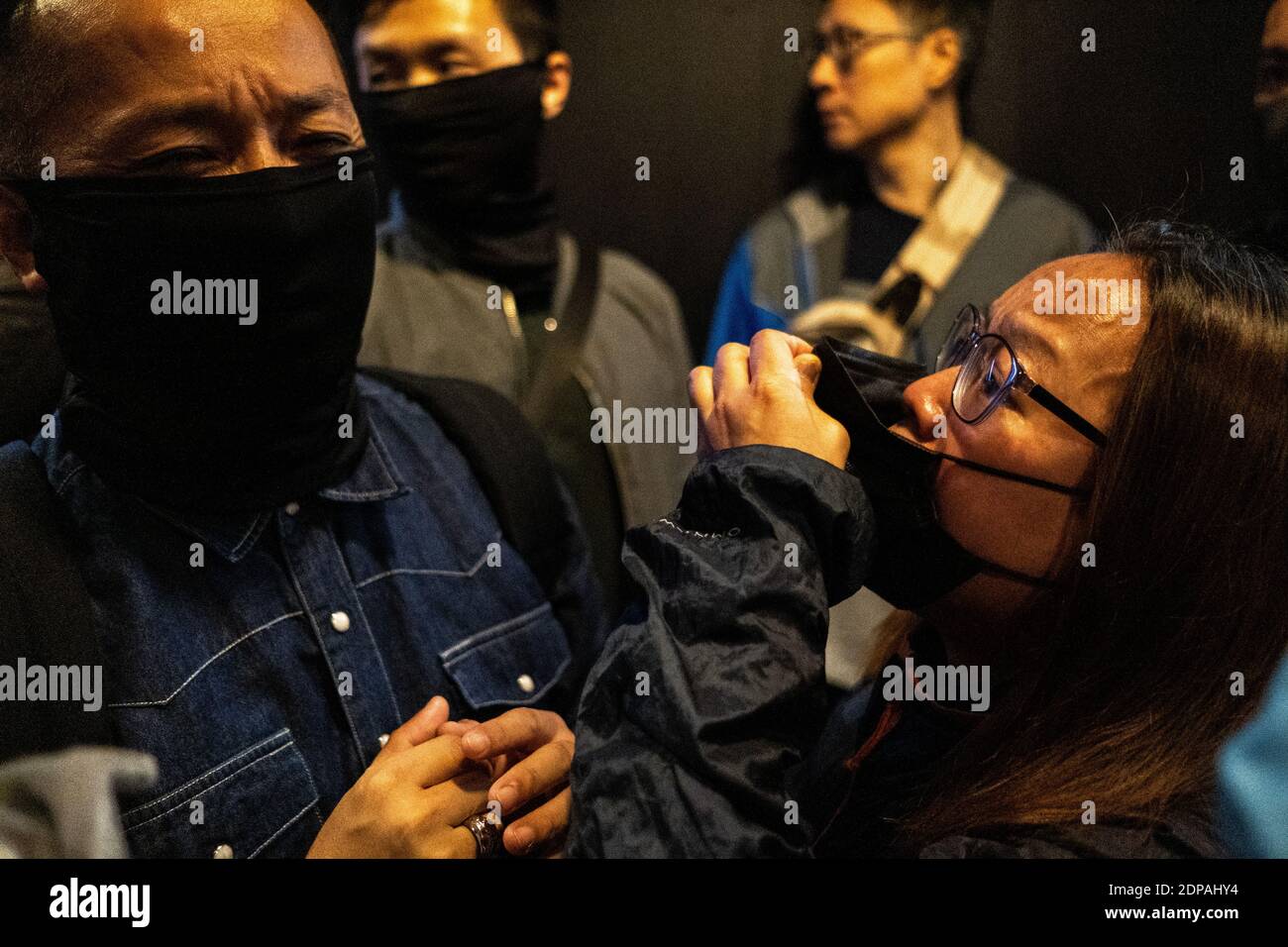 HONG KONG - PROTESTATION - SHOPPING DE NOEL manifestation avec de forts interventions poligières dans le centre commercial. HONG KONG - MANIFESTATION - NOËL S. Banque D'Images