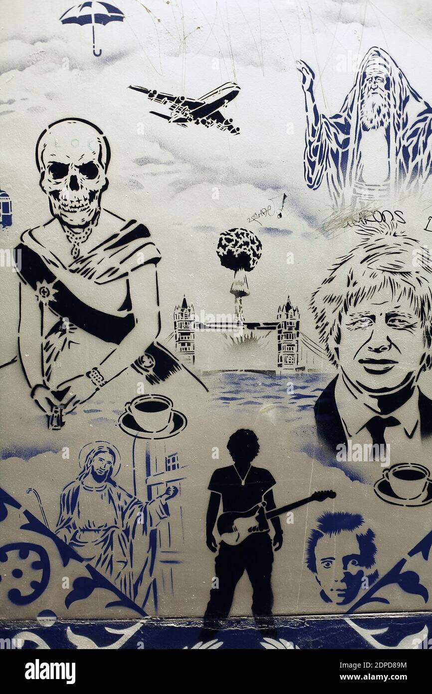 GRANDE-BRETAGNE / Londres/ Street Art /stencil Street art pièce avec Boris Johnson , la Reine , Punk , Jésus Banque D'Images