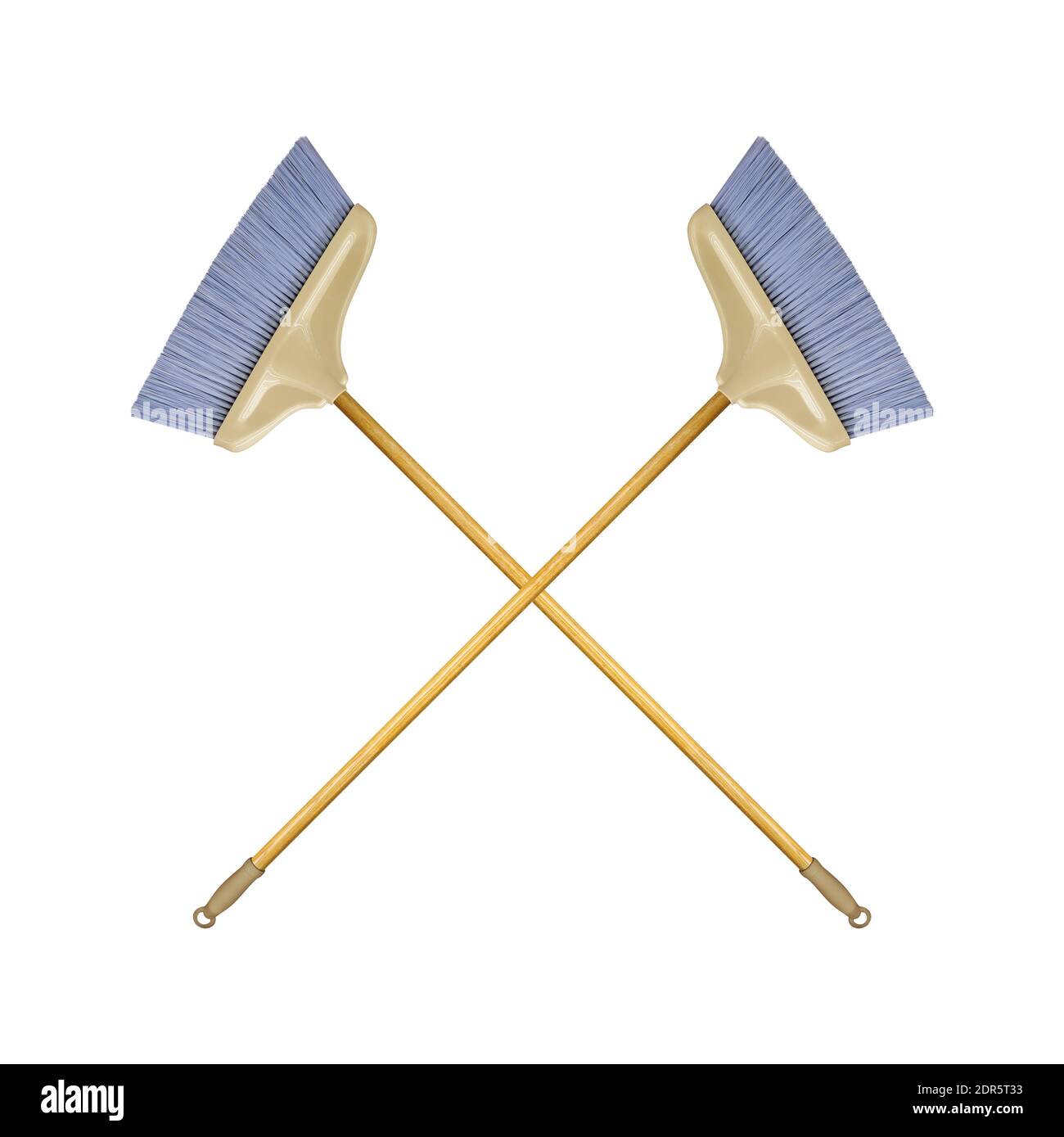 Équipement de nettoyage - deux balais croisés avec poignée en bois isolée arrière-plan blanc Banque D'Images