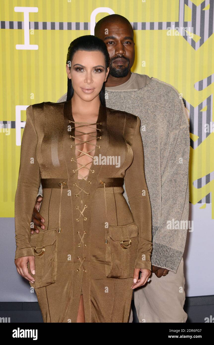 Rappeur Et Pere Des Kardashian Dossier : Kim Kardashian et Kanye West assistent aux MTV Video Music Awards  2015 au Microsoft Theatre le 30 août 2015 à Los Angeles, CA, Etats-Unis. Le  Keeping Up avec la star