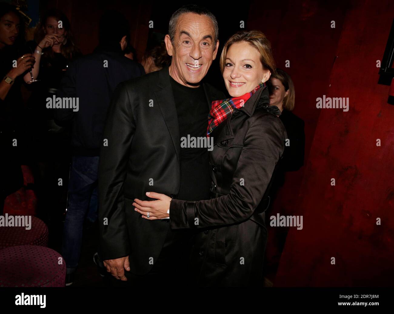 Thierry Ardisson et sa femme Audrey Crespo-Mara a l'After Party du film 'un debut prometteur' au Buddha Bar a Paris, France, le 24 septembre 2015. Photo de Jerome Domine/ABACAPRESS.COM Banque D'Images