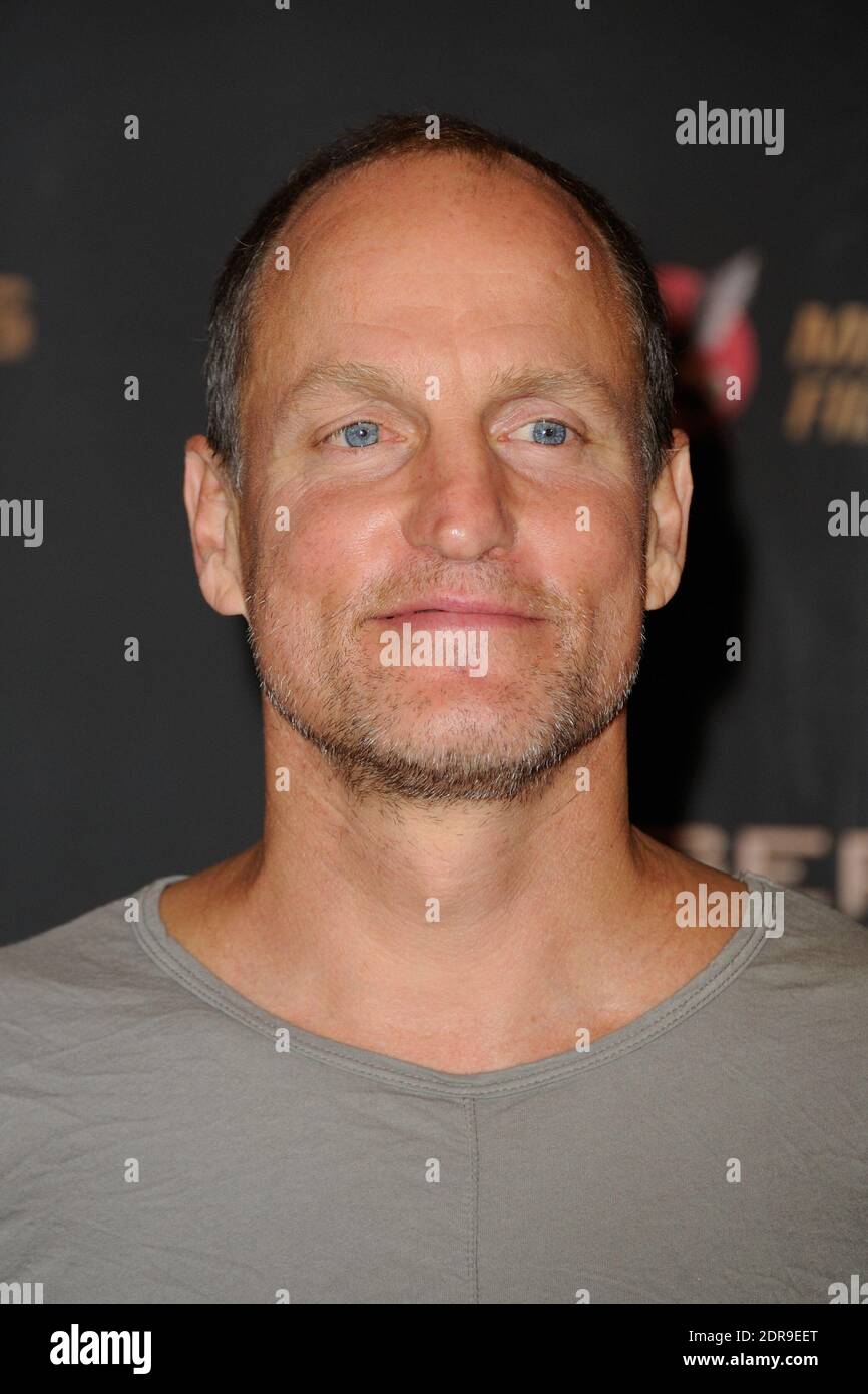 Woody Harrelson participe aux Jeux de la faim: Mockingjay partie 2 Photocall à Plazza Athenee le 9 novembre 2015 à Paris, France. Photo d'Alban Wyters/ABACAPRESS.COM Banque D'Images