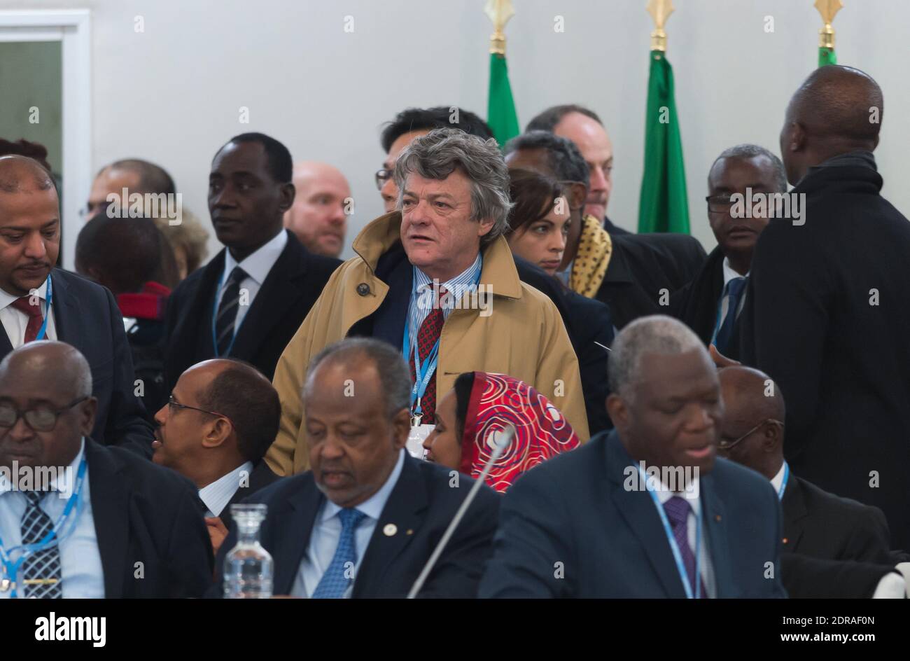 Le fondateur de Energies for Africa, Jean-Louis Borloo, lors de l'événement Climate Challenge and African Solutions qui s'est tenu dans le cadre de la conférence COP21 sur le changement climatique au Bourget, près de Paris, en France, le 1er décembre 2015. Photo de Jacques Witt/Pool/ABACAPRESS.COM Banque D'Images