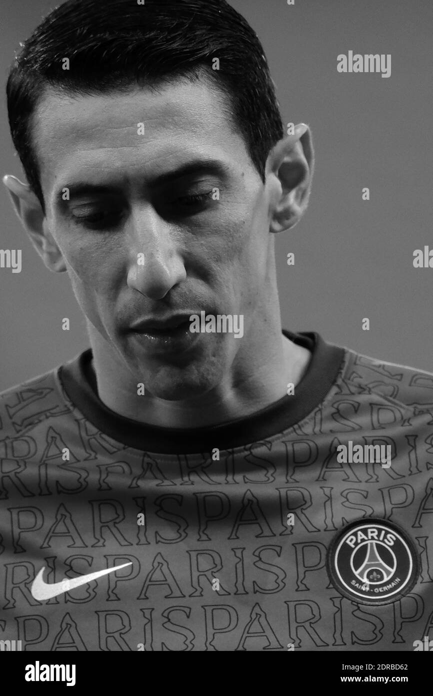 Villeneuve d'Ascq, France. 20 décembre 2020. Paris SG Midfield ANGEL DI MARIA en action pendant le championnat français de football, Ligue 1 Uber Eats, entre Lille et Paris Saint Germain au stade Pierre Mauroy - Villeneuve d'Ascq.deuxième vague en France de COVID-19 : Le gouvernement français a décidé de l'endiguement total et d'un couvre-feu à 8 heures, ainsi que tous les événements sportifs seront joués sans spectateurs, jusqu'à nouvel ordre crédit: Pierre Stevenin/ZUMA Wire/Alay Live News Banque D'Images