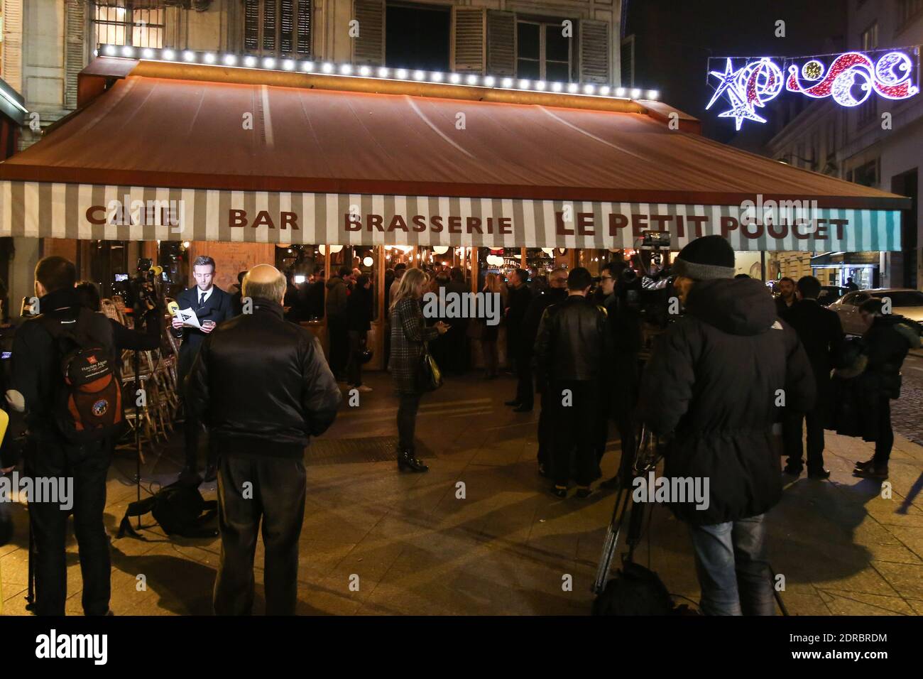 AMBIANCE - VALERIE PECRESSE FETE SA VICTOIRE A LA BRASSERIE « LE PETIT POUCET » LORS DES ÉLECTIONS RÉGIONALES EN ILES DE FRANCE photo par Nasser Berzane/ABACAPRESS.COM Banque D'Images