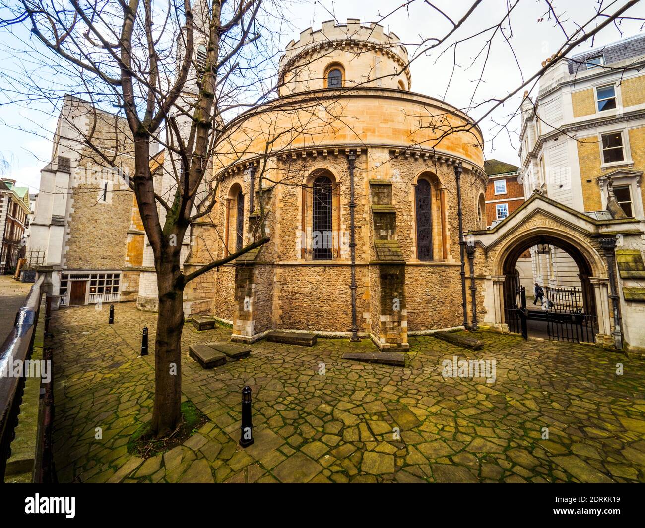 Temple Church, fin 12ème siècle, l'église dans la ville de Londres situé entre la rue de la flotte et la Tamise, construit par les Templiers comme leur quartier général Anglais - Londres, Angleterre Banque D'Images