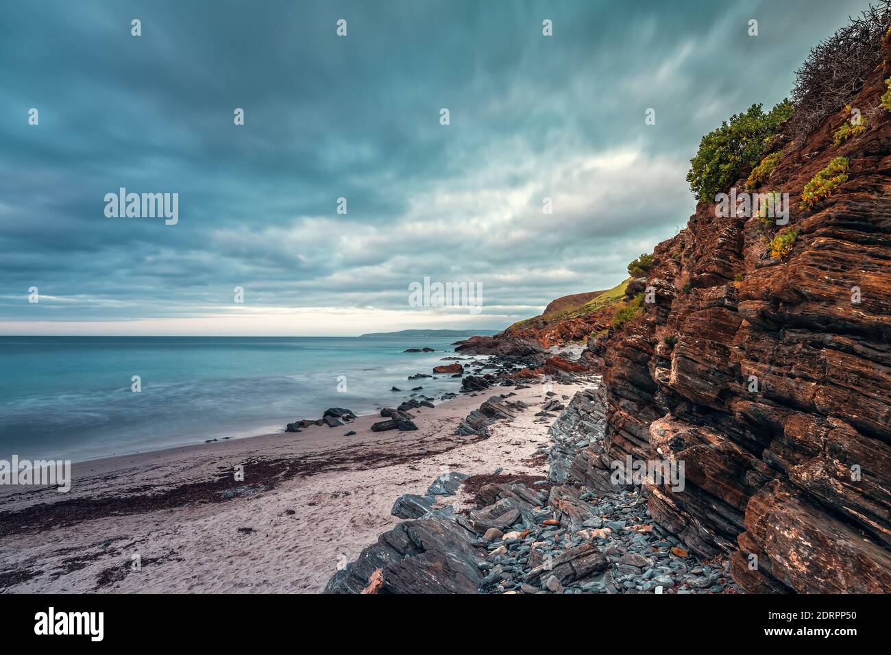 Plage de second Valley avec côte sauvage au crépuscule dans le sud Australie Banque D'Images