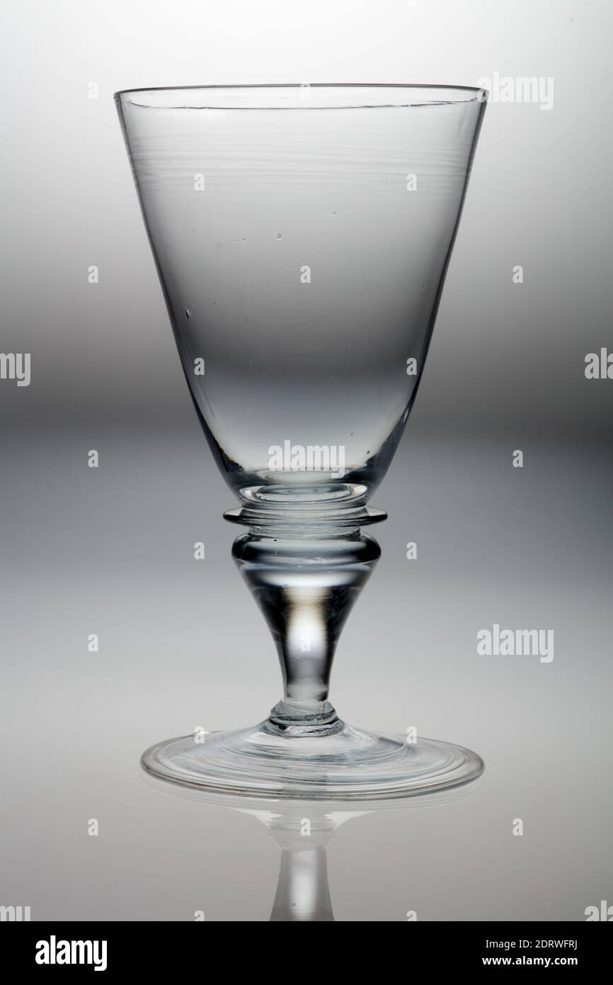 Verre irlandais du XVIIe siècle Banque D'Images