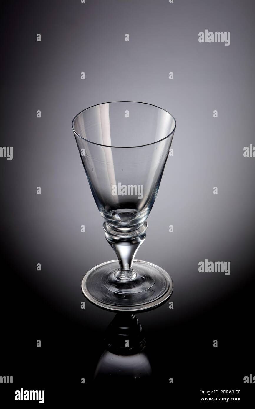 Verre irlandais du XVIIe siècle Banque D'Images