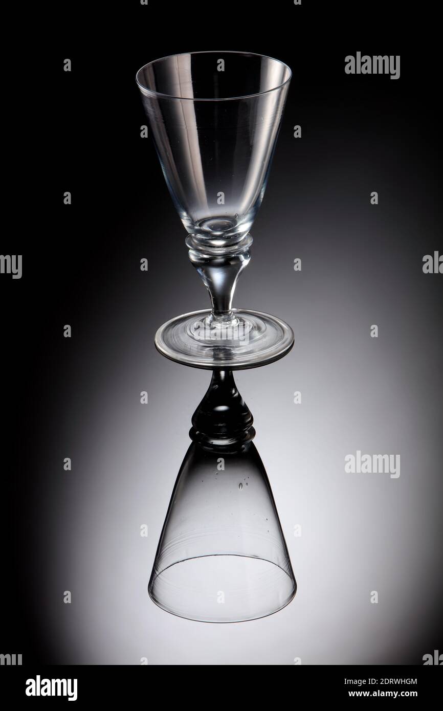 Verre irlandais du XVIIe siècle Banque D'Images