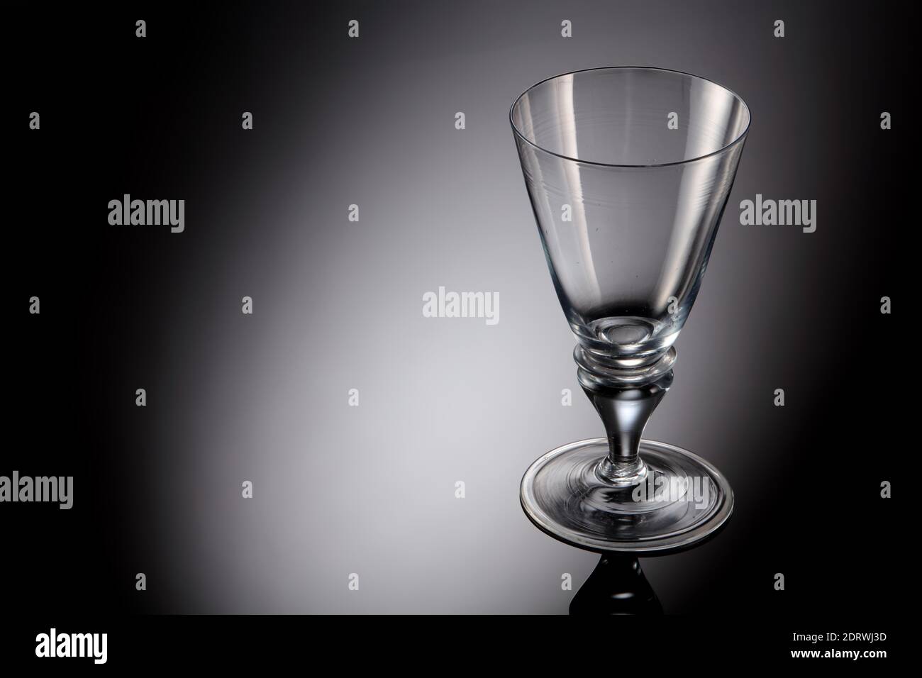 Verre irlandais du XVIIe siècle Banque D'Images