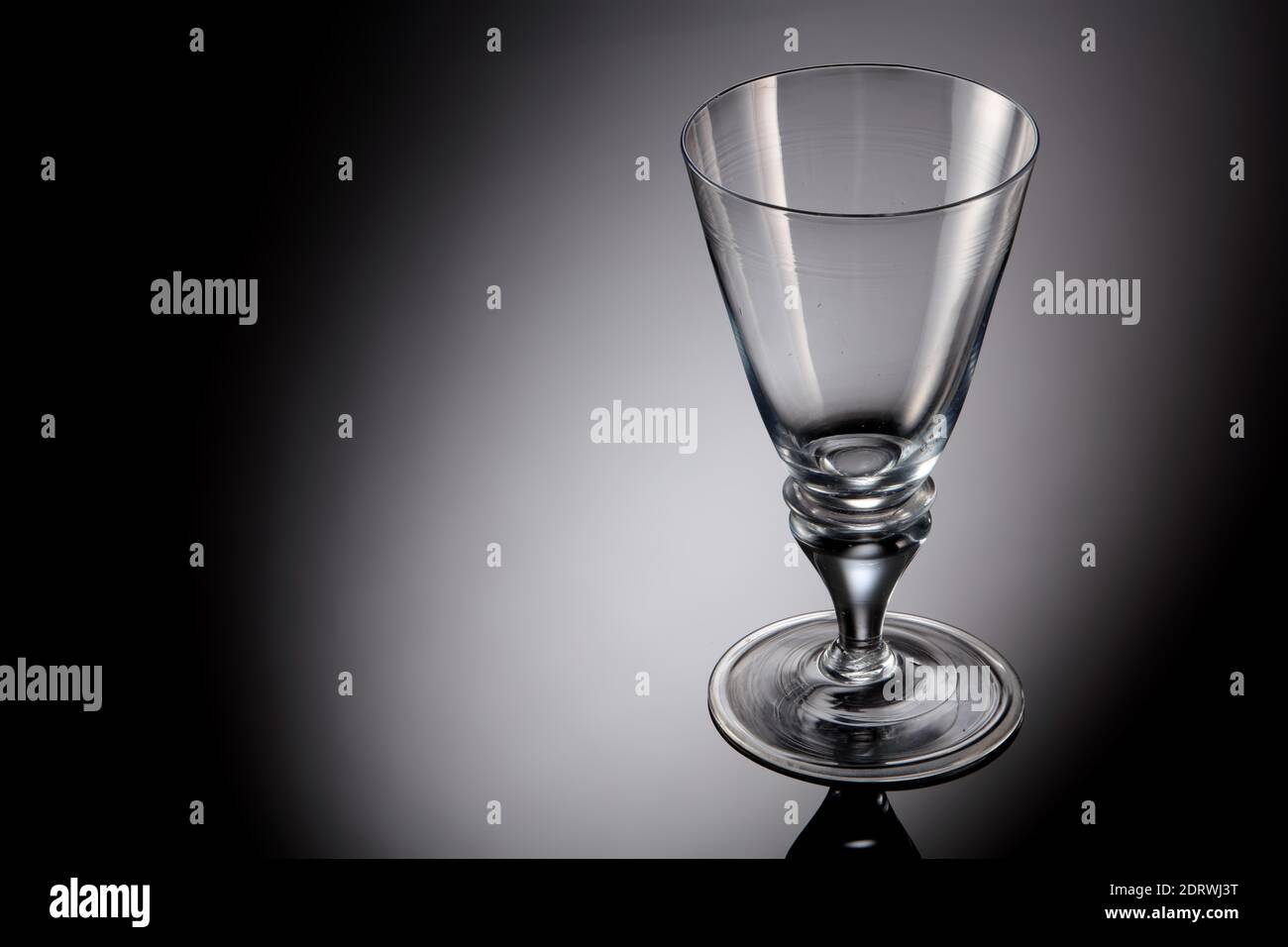 Verre irlandais du XVIIe siècle Banque D'Images