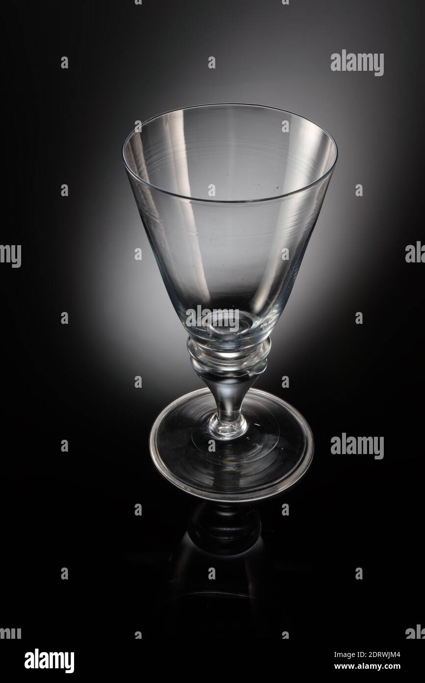 Verre irlandais du XVIIe siècle Banque D'Images