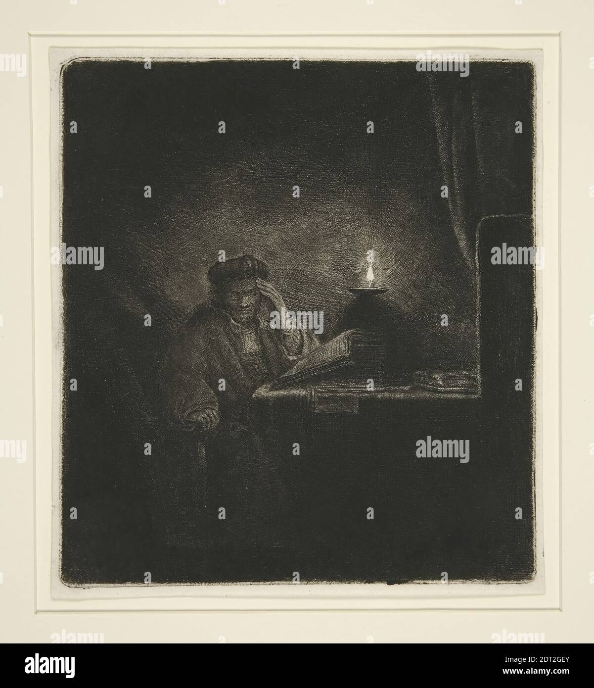 Graveur: Inconnu, après: Rembrandt (Rembrandt van Rijn), Néerlandais, 1606–1669, Etudiant à une table par Candlelight, Etching, 14.5 × 13.2 cm (5 11/16 × 5 3/16 in.), fait aux pays-Bas, Néerlandais, 17ème siècle, oeuvres sur papier - estampes Banque D'Images