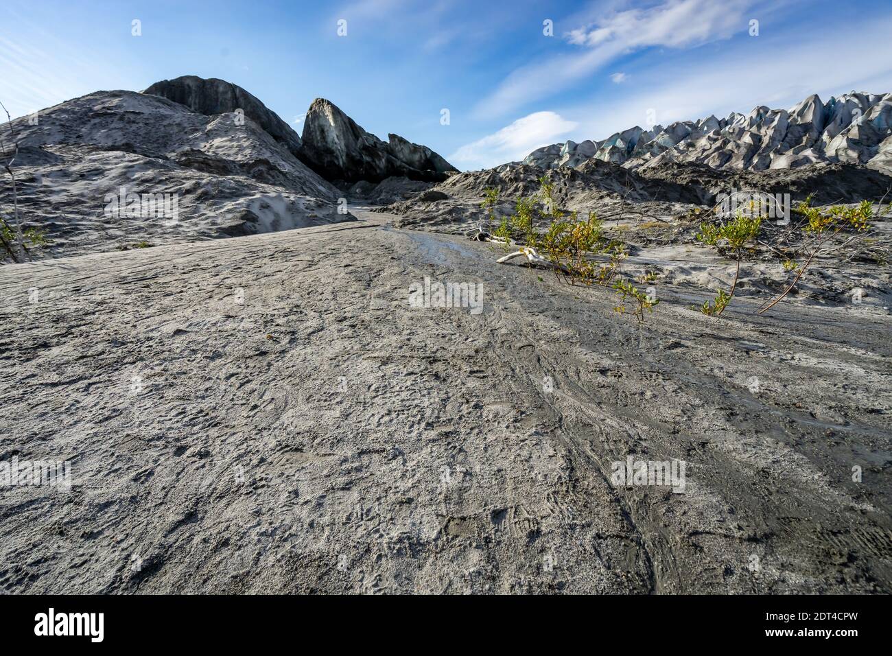 Nez d'un glacier montrant la moraine terminale et l'extash simple Banque D'Images