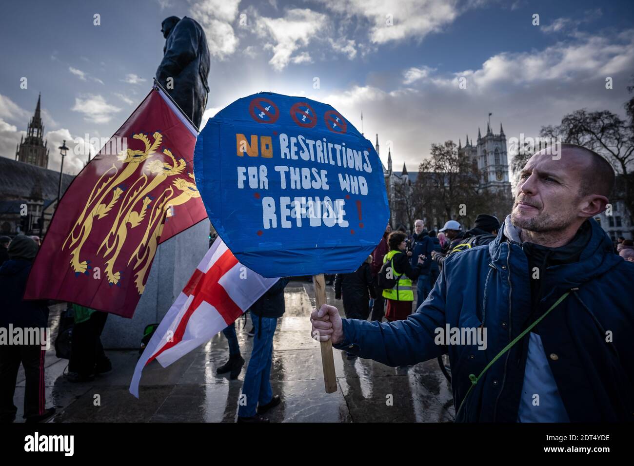 Coronavirus : manifestation anti-Vaxxer à Parliament Square, Londres, Royaume-Uni. Banque D'Images