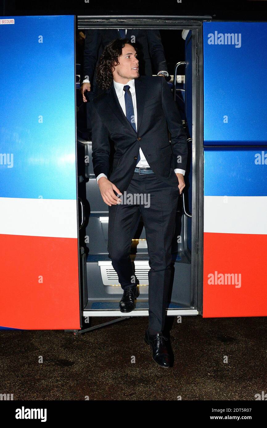 Edinson Cavani arrive au dîner de gala de la fondation PSG qui s'est tenu  au Pre Catelan à Paris, en France, le 28 janvier 2014. Photo de Nicolas  Briquet/ABACAPRESS.COM Photo Stock -