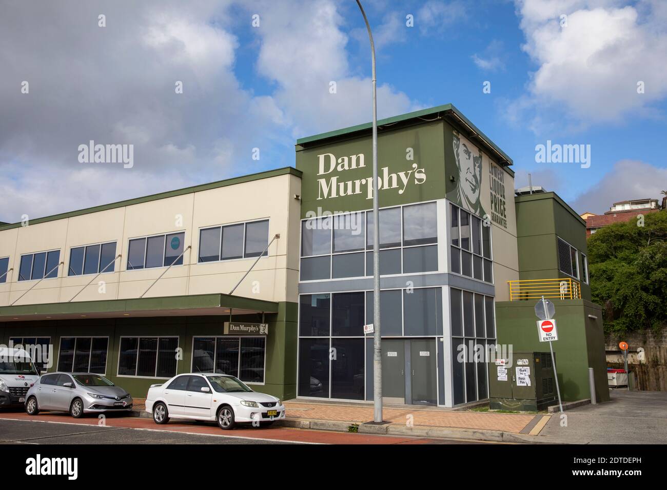 DaN Murphys magasin de vins, bières et spiritueux dans le nord de Sydney, en Australie Banque D'Images