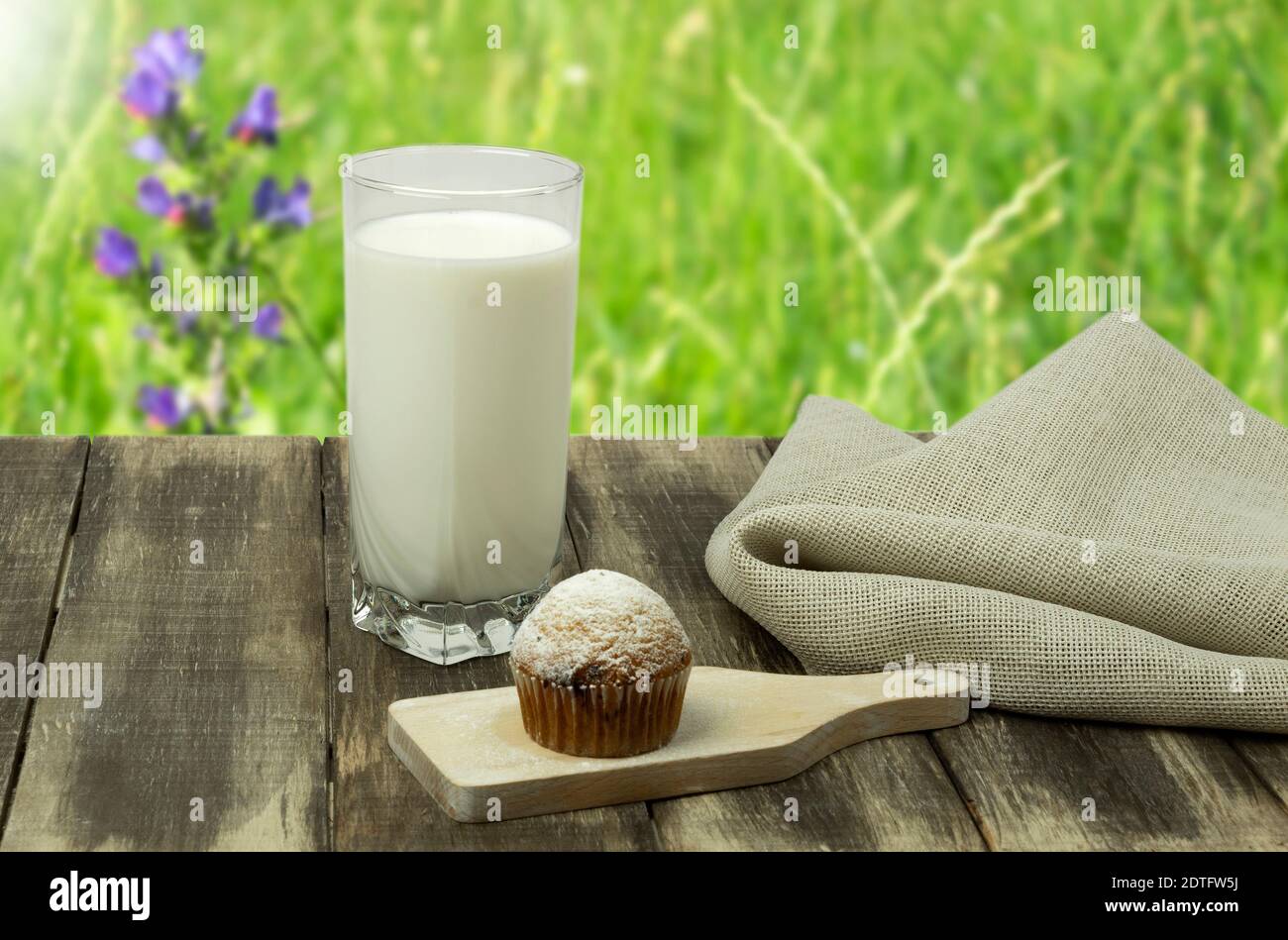 Délicieux muffin pour l'arrière-plan du menu. Gâteau frais selon la recette originale Banque D'Images