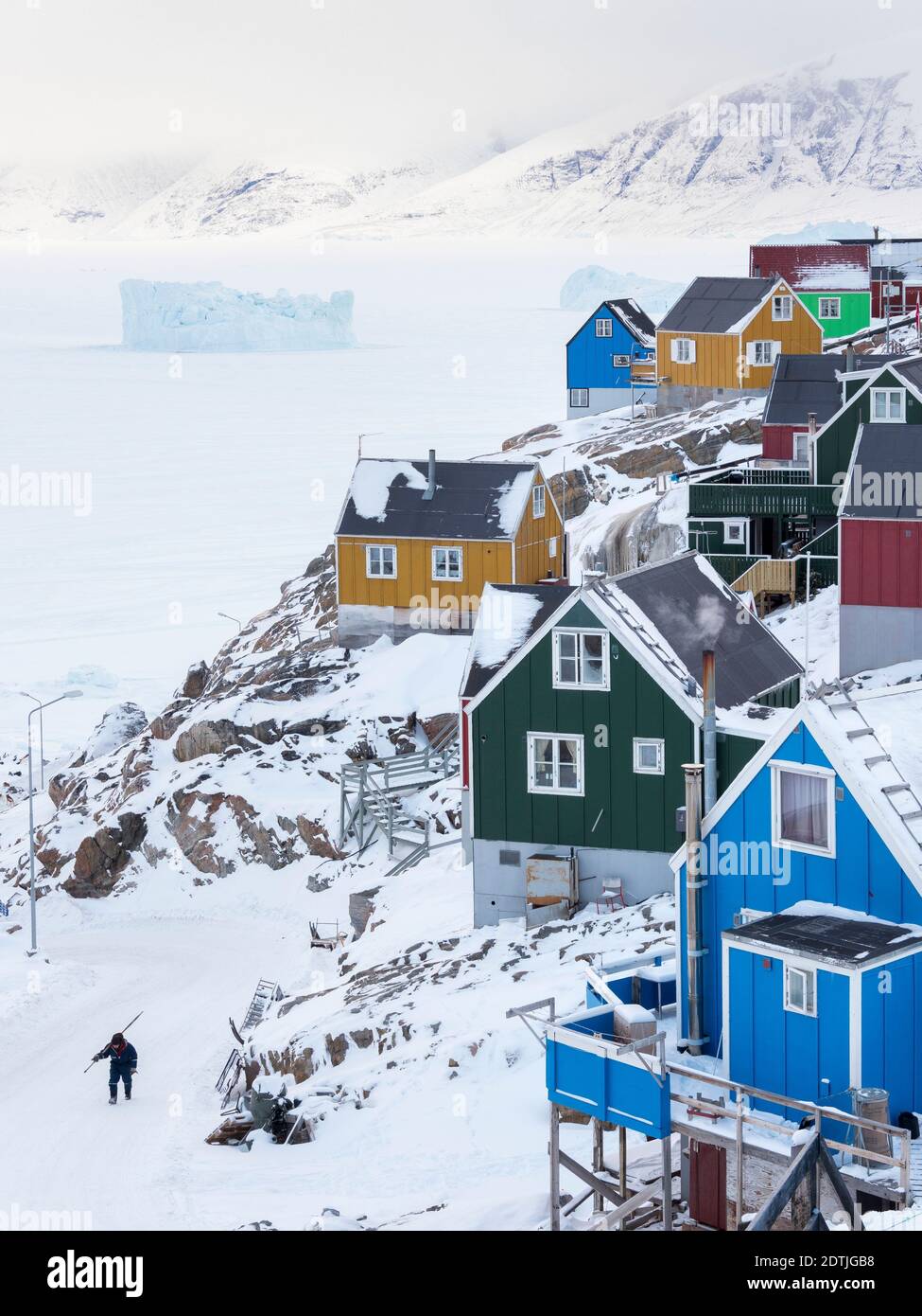 Ville d'Uummannaq pendant l'hiver dans le nord du Groenland. Amérique du Nord, Danemark, Groenland Banque D'Images