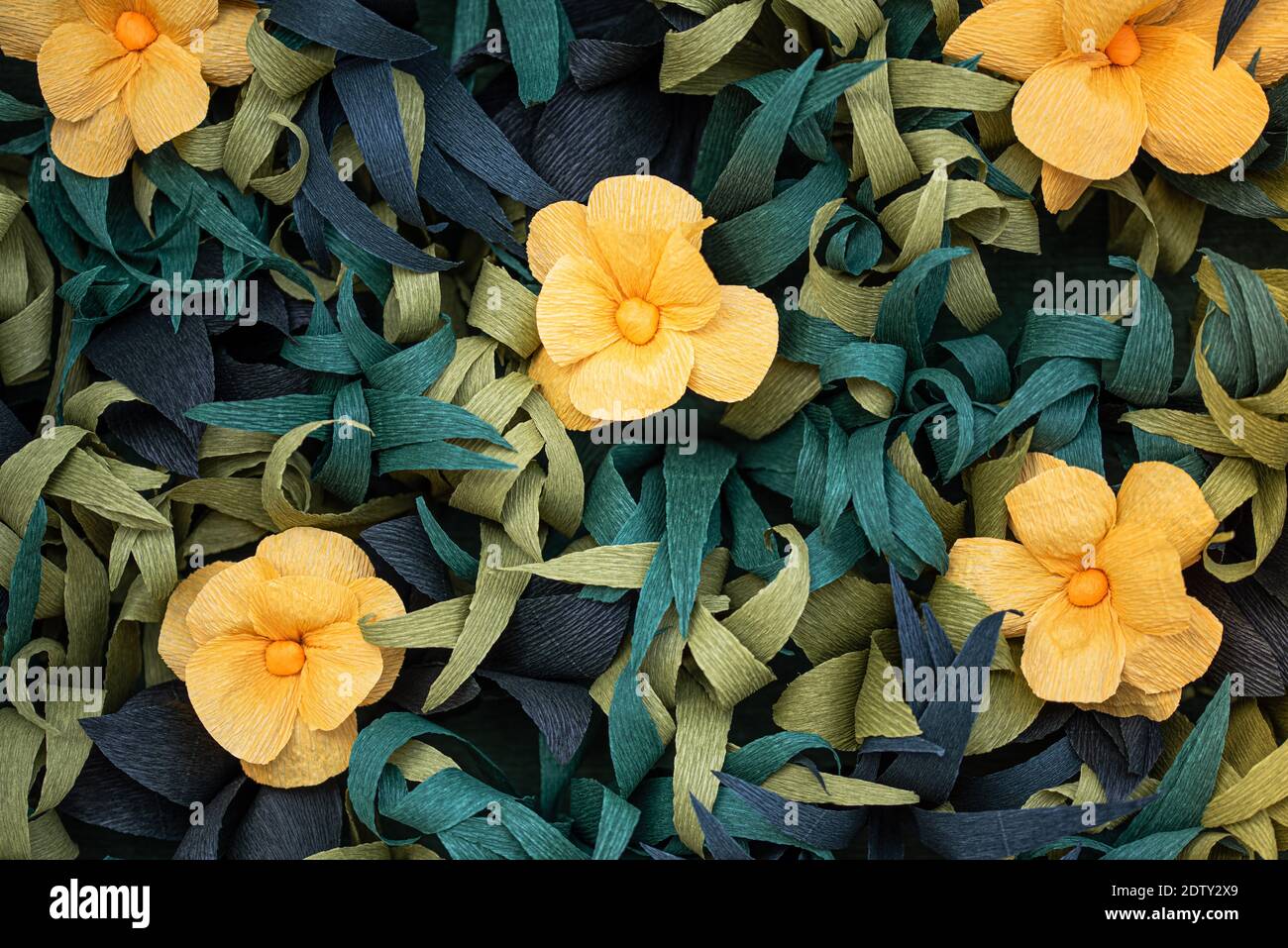 Papiroflexie, fleurs en papier en couleurs Banque D'Images