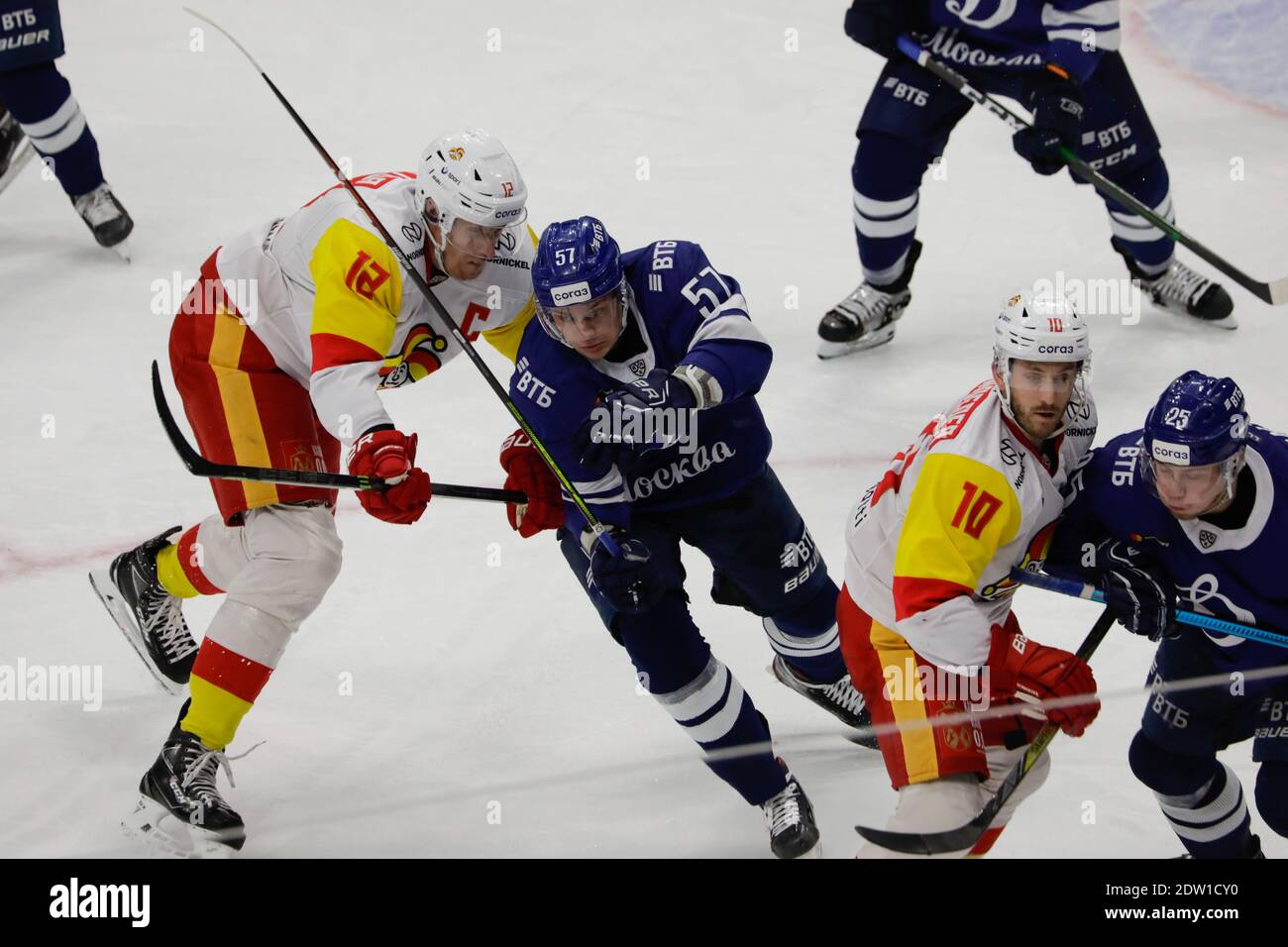 2020 décembre 22 - Moscou, Russie - KHL Hockey sur glace - Dynamo Moscou vs Jokerit Helsinki. Banque D'Images