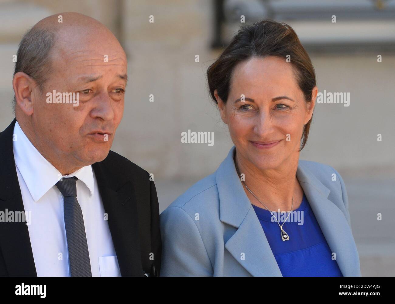 Ministre de la Défense Jean-Yves le Drian et ministre de l'écologie, du développement durable et de l'énergie Ségolène Royal Banque D'Images