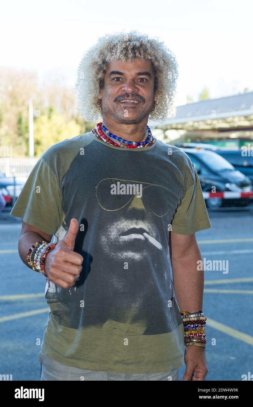 Carlos Valderrama, ancien footballeur colombien, pose à l'aéroport de Genève, en Suisse, en avril 2014. Photo de Loona/ABACAPRESS.COM Banque D'Images