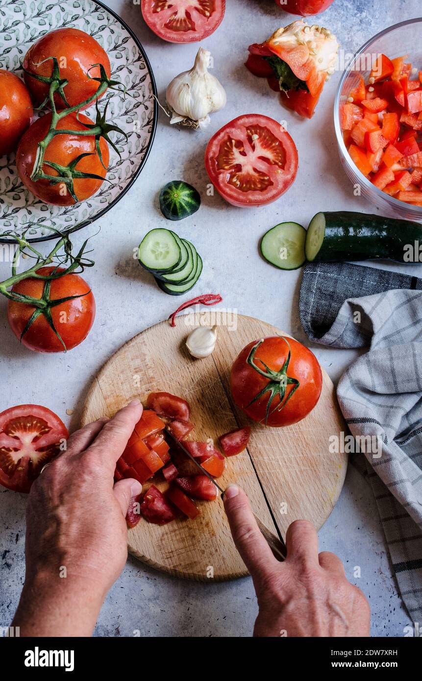 Faire de Gazpacho Banque D'Images