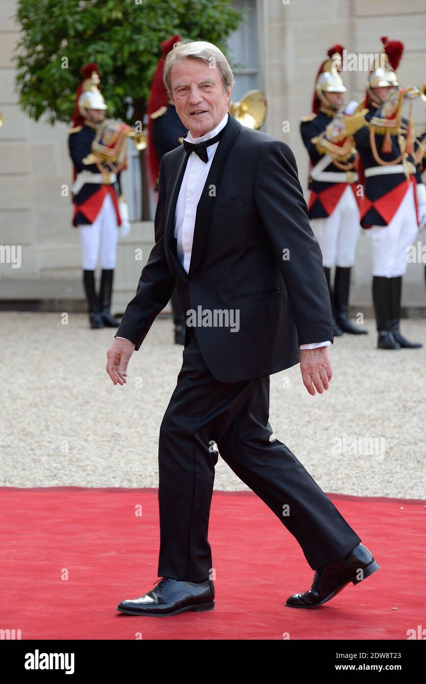 Bernard Kouchner assistait au banquet d'Etat donné en l'honneur de sa Majesté la Reine Elizabeth II par le Président français François Hollande au Palais de l'Elysée, dans le cadre des cérémonies officielles à l'occasion du 70e anniversaire de la libération, le 6 juin 2014, à Paris, en France. Photo de Nicolas Briquet/ABACAPRESS.COM Banque D'Images