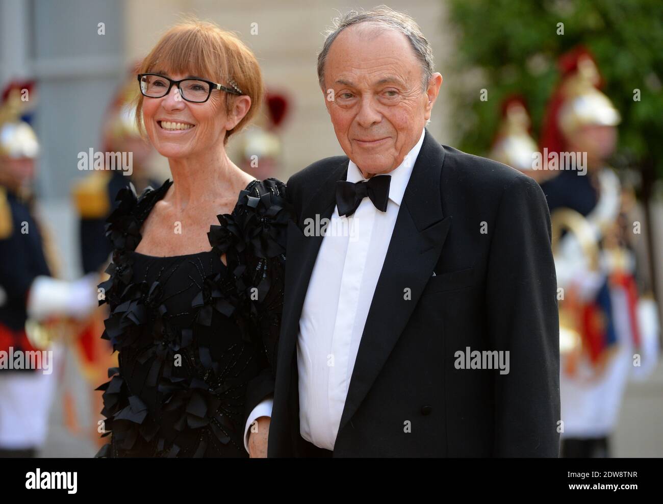 L'ancien Premier ministre Michel Rocard et sa femme Sylvie Rocard assistent au banquet d'État donné en l'honneur de sa Majesté la Reine Elizabeth II par le Président français François Hollande à l'Elysée, dans le cadre des cérémonies officielles du 70e anniversaire du jour J, le 6 juin 2014, À Paris, France. Photo de Christian Liewig/ABACAPRESS.COM Banque D'Images