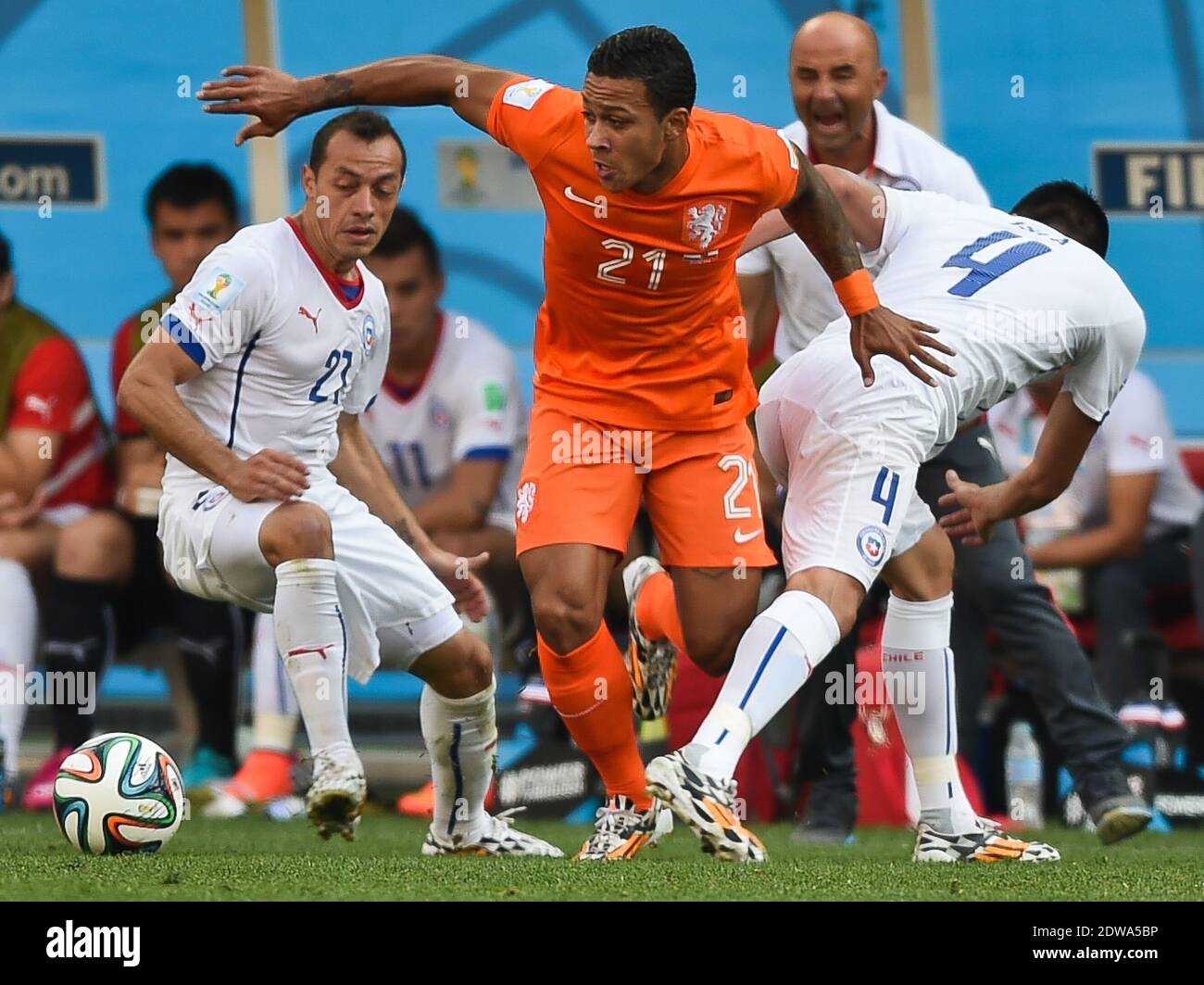 Memphis de Pay Holland lors du match de football de la coupe du monde de la FIFA, groupe B, pays-Bas contre Chili à l'Arena Corinthiens à Sao Paulo, Brésil, le 23 juin 2014. Photo de Giuliano Bevilacqua/ABACAPRESS.COM Banque D'Images