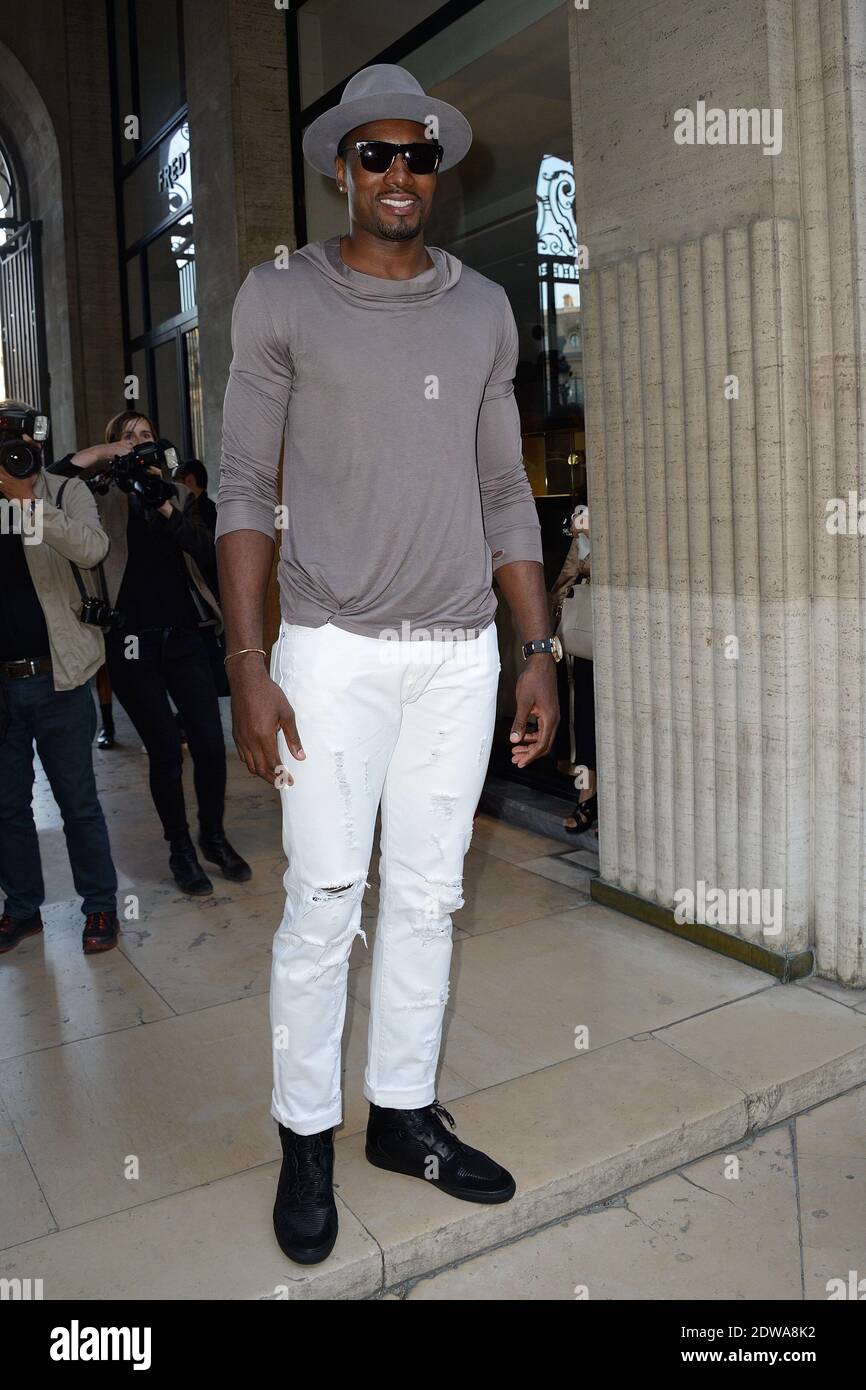 Amar'e Stoudemire participe au salon de la collection de vêtements pour  Homme printemps-été 2015 de Raf Simons dans le cadre de la semaine de la  mode de Paris, à Paris, en France,