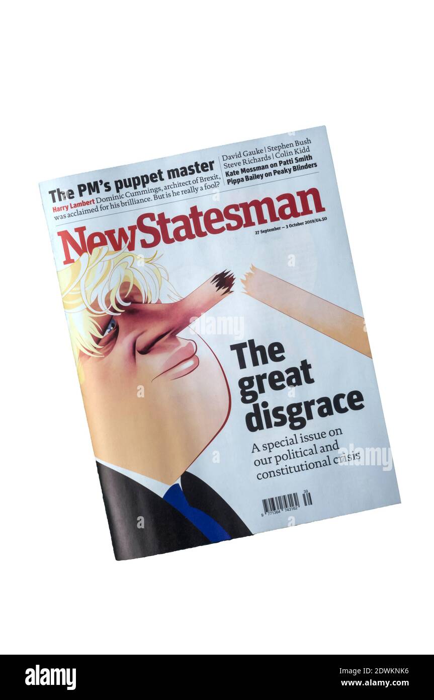 Un numéro du magazine New Statesman présentant Boris Johnson comme Pinnochio. Banque D'Images