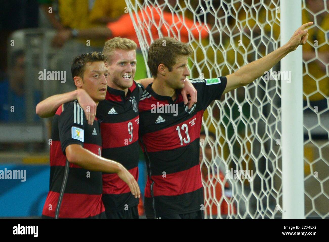 L'Allemagne célèbre après qu'André Schuerrle ait marqué le but 6-0 lors du match de finale de la coupe du monde de football 2014 1/2 Brésil contre Allemagne au stade Mineiro, Belo Horizonte, Brésil, le 8 juillet 2014. L'Allemagne a gagné 7-1 . Photo de Henri Szwarc/ABACAPRESS.COM Banque D'Images